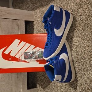 NIKE STRANGER THINGS COLLABORATION